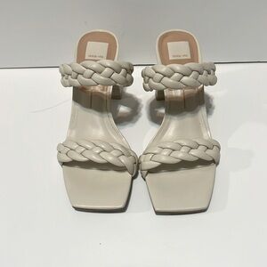 DOLCE VITA IVORY/WHITE PAILY HEELS SIZE 10